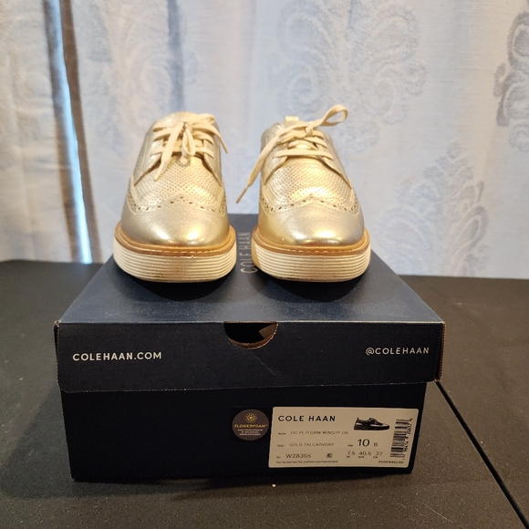 Womens Cole Haan Originalgrand Oxford Platform, Sz 10, Gold - Picture 2 of 4